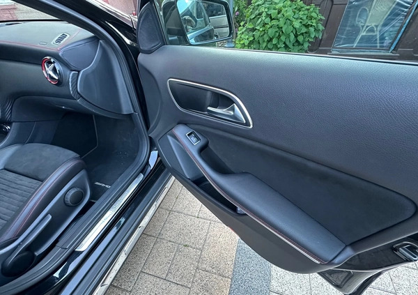 Mercedes-Benz GLA cena 89000 przebieg: 35200, rok produkcji 2015 z Łódź małe 254